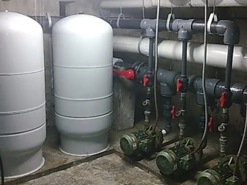 Sistemas de Bombeo  por Hidroneumáticos, Bombas y Presurizadores